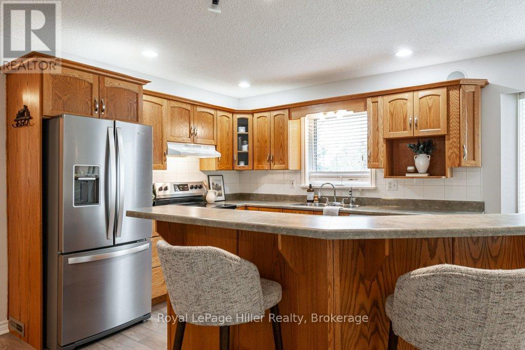 176 Franklin Drive, Stratford, Ontario  N5A 7N6 - Photo 23 - X12147760