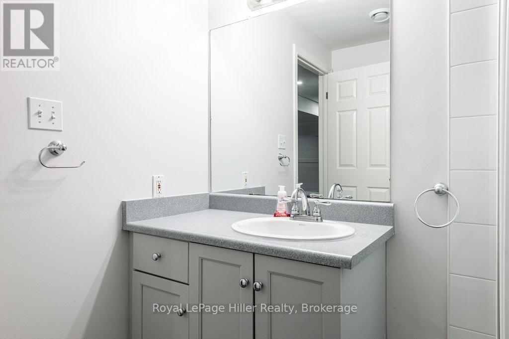 176 Franklin Drive, Stratford, Ontario  N5A 7N6 - Photo 31 - X12147760