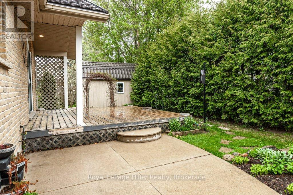 176 Franklin Drive, Stratford, Ontario  N5A 7N6 - Photo 39 - X12147760