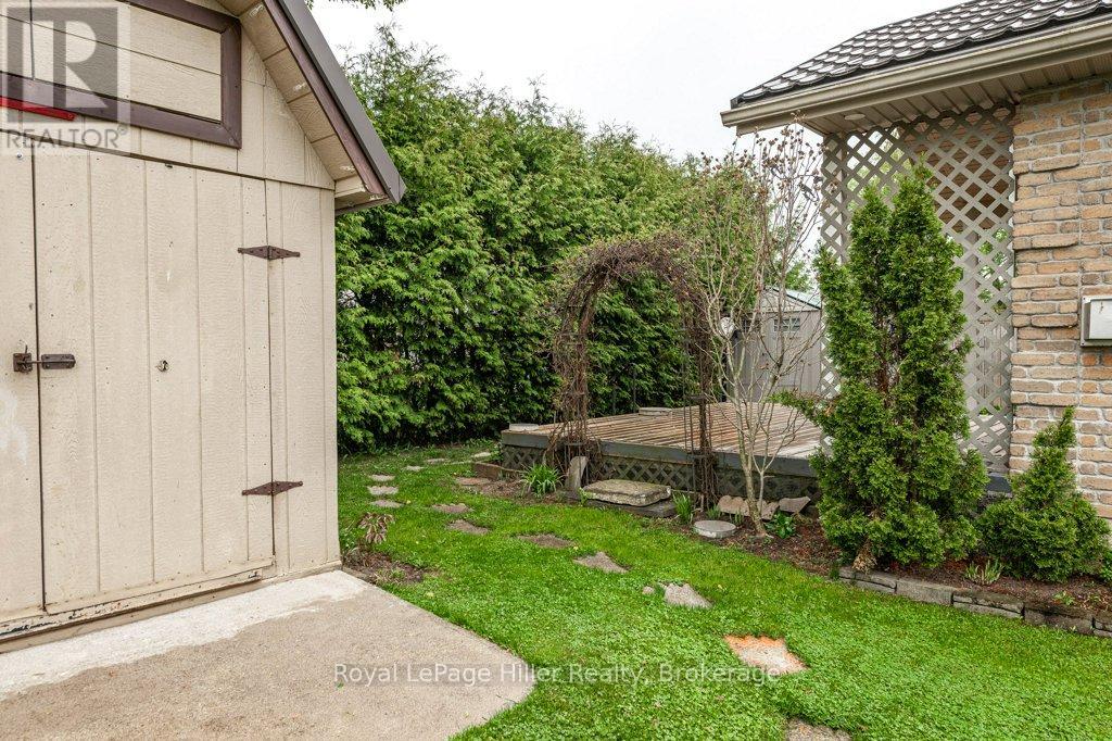 176 Franklin Drive, Stratford, Ontario  N5A 7N6 - Photo 42 - X12147760