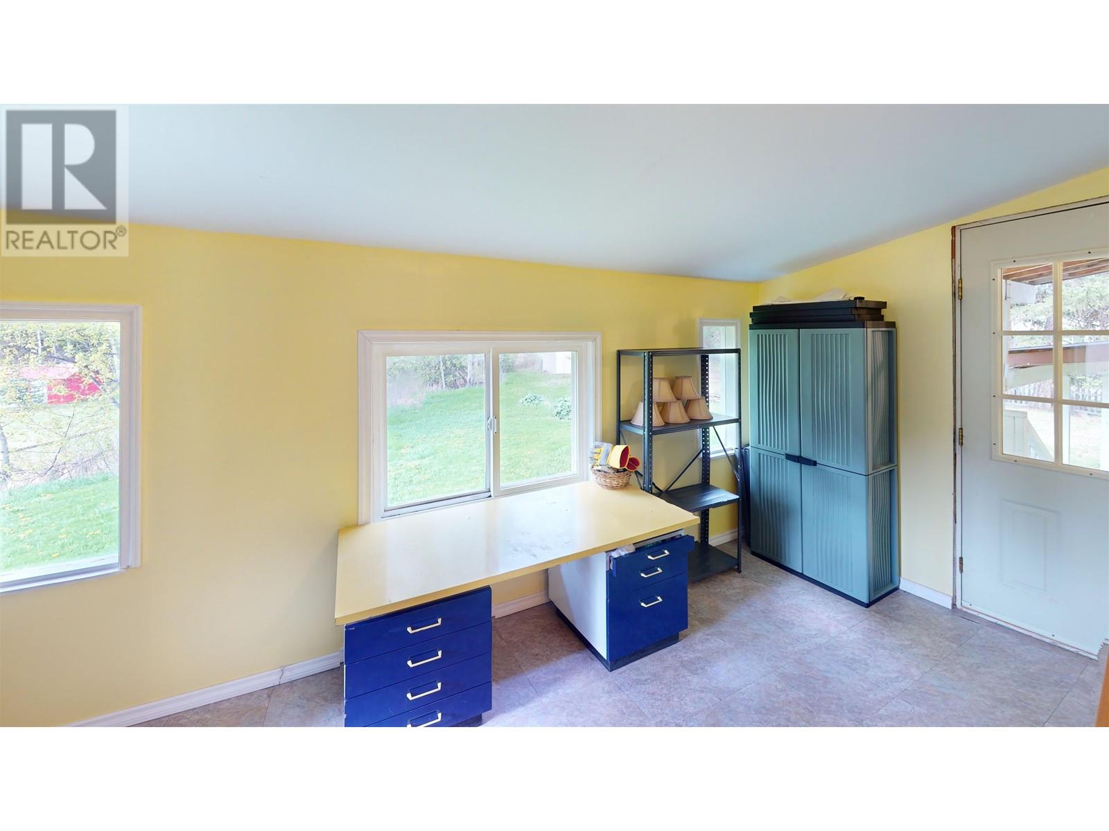 6437 Lynx Road, Forest Grove, British Columbia  V0K 1M0 - Photo 11 - R3004098