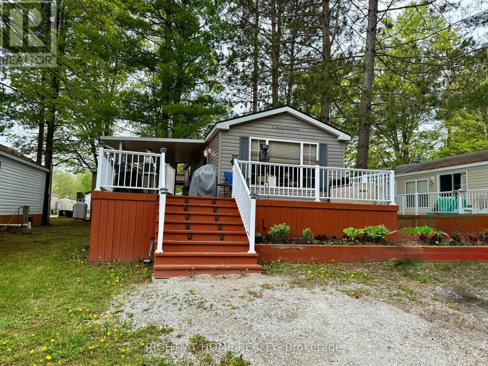63 - 1082 Shamrock Marina Road, Gravenhurst, Ontario  P0E 1N0 - Photo 16 - X12157417