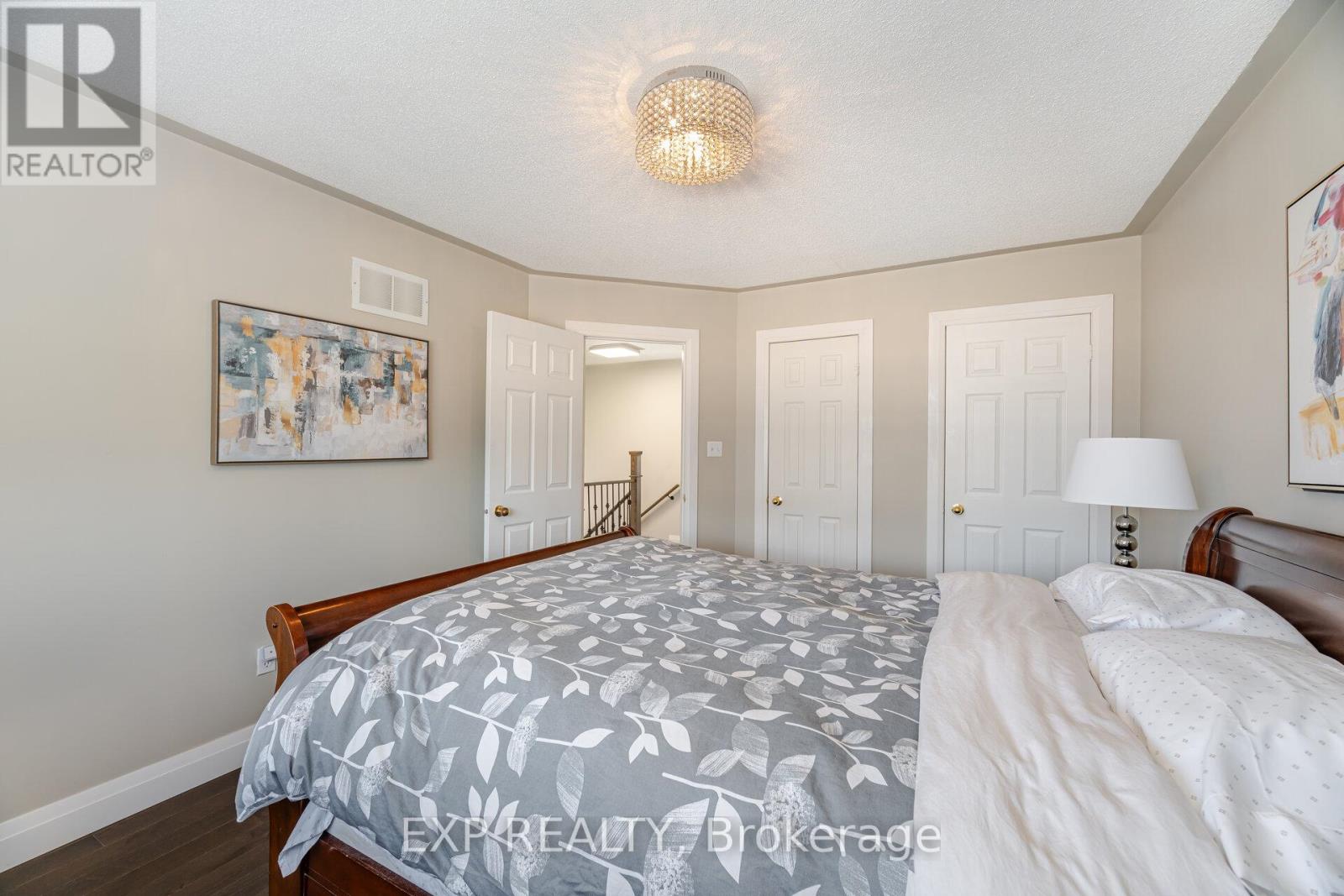 10 Seton Park Road, Toronto, Ontario  M3C 3Z6 - Photo 34 - C12093658