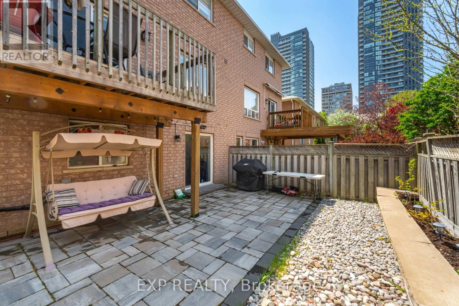 10 Seton Park Road, Toronto, Ontario  M3C 3Z6 - Photo 48 - C12093658