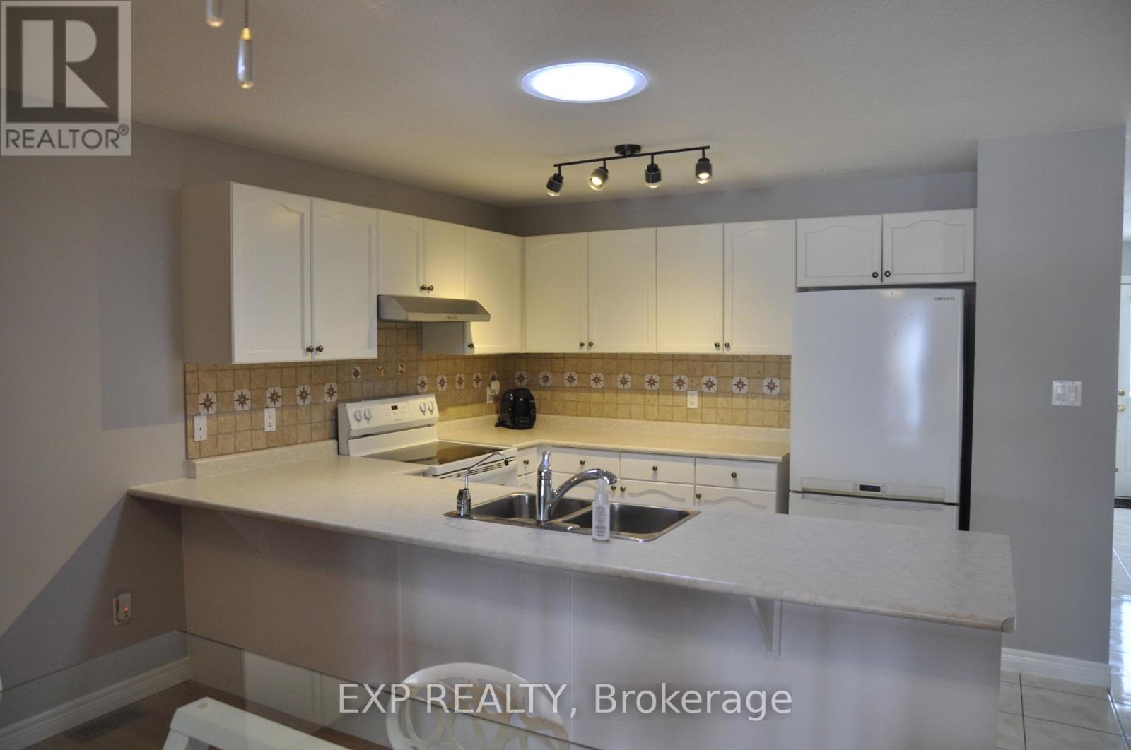 34 Balsam Trail, Norfolk, Ontario  N0E 1M0 - Photo 7 - X11988987