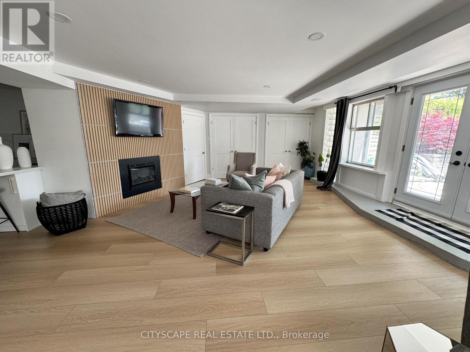 Bsmt - 41 Treelawn Parkway, Toronto, Ontario  M6L 2H1 - Photo 4 - W12129880