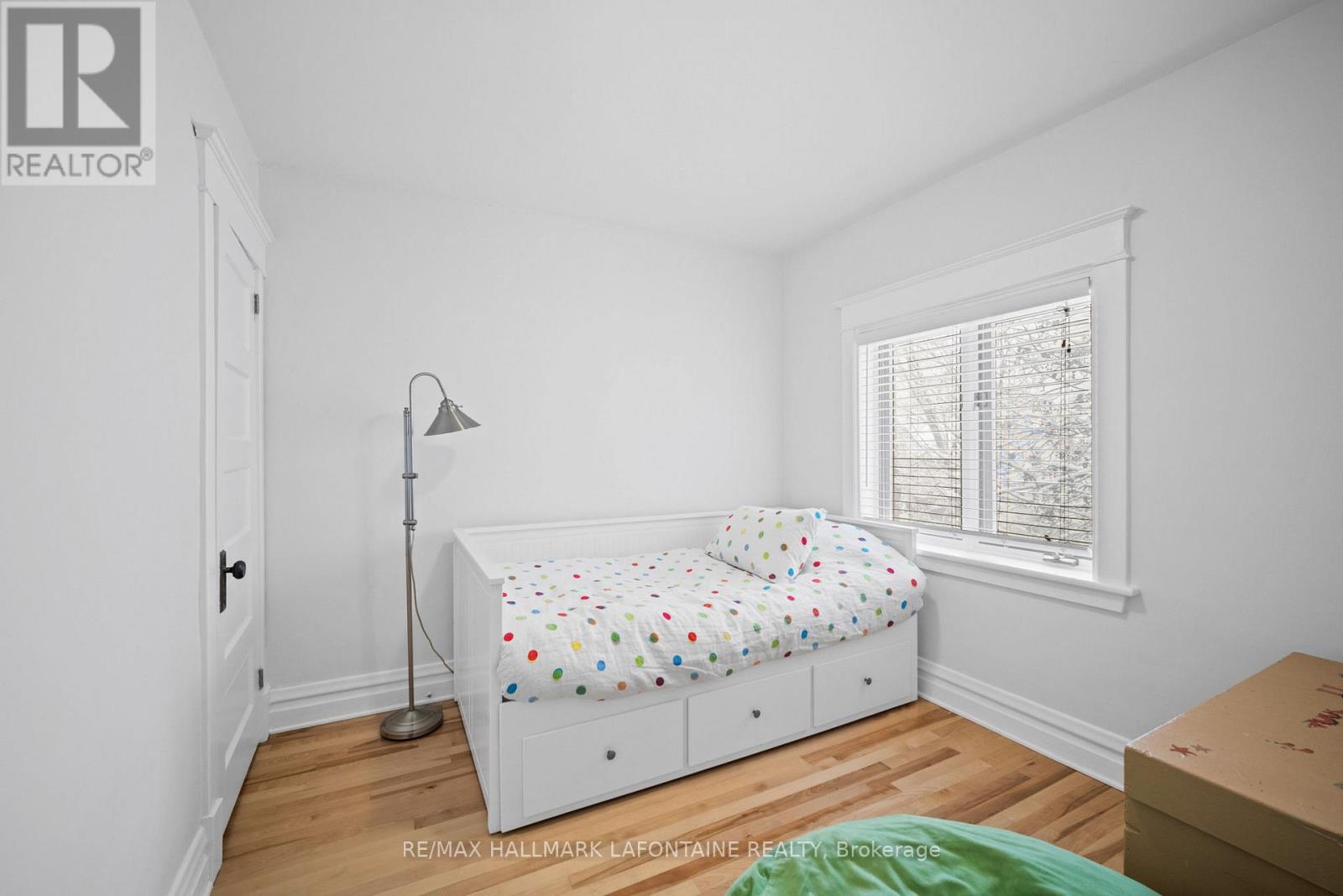 143 Blackburn Avenue, Ottawa, Ontario  K1N 8A6 - Photo 19 - X12135632