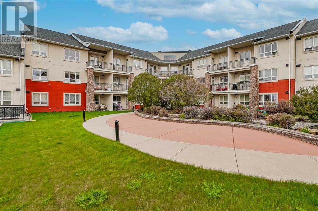 349, 26 Val Gardena View Sw, Calgary, Alberta  T3H 5Z5 - Photo 31 - A2221337