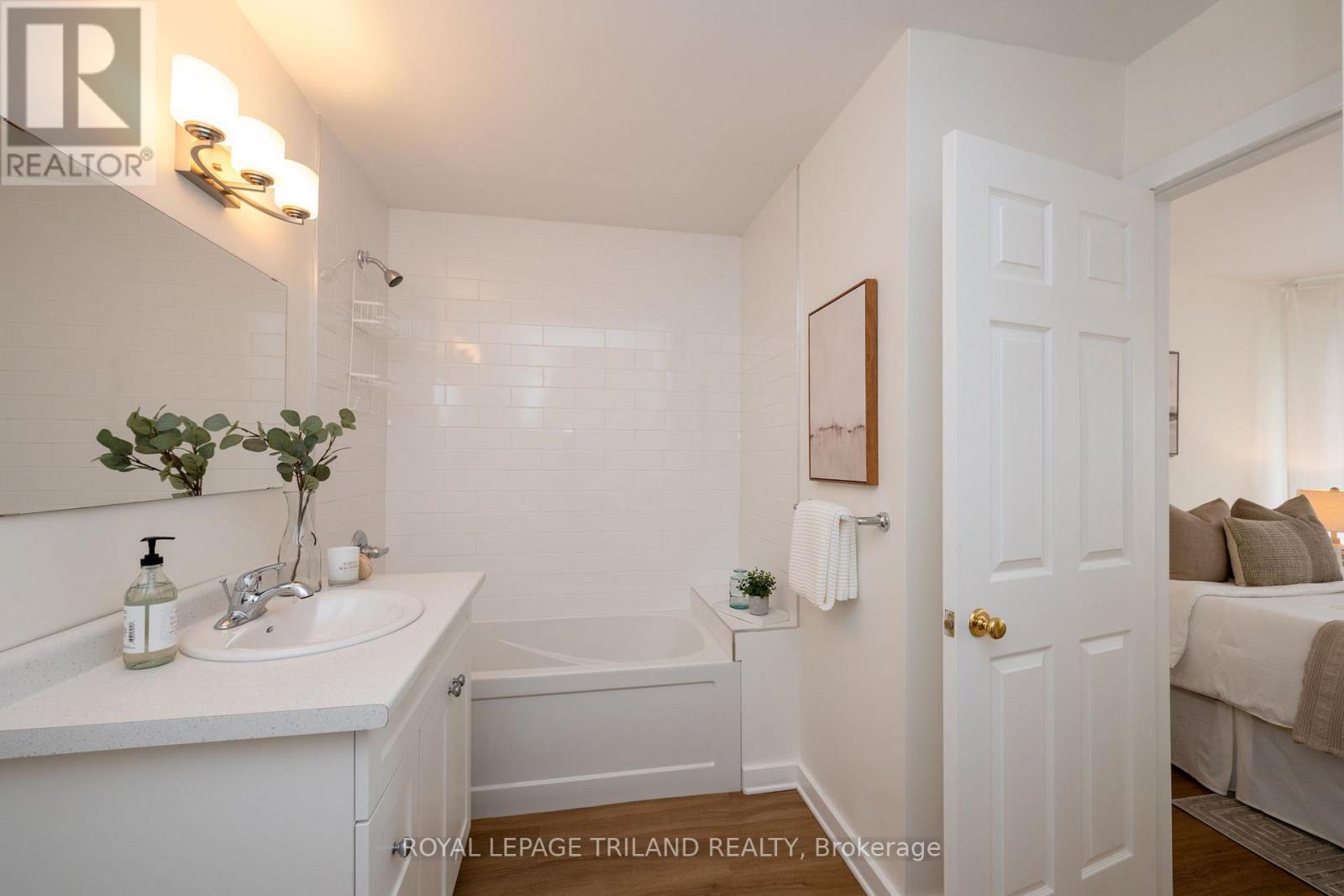 3 - 374 Edith Cavell Boulevard, Central Elgin, Ontario  N5L 1E5 - Photo 29 - X12157442