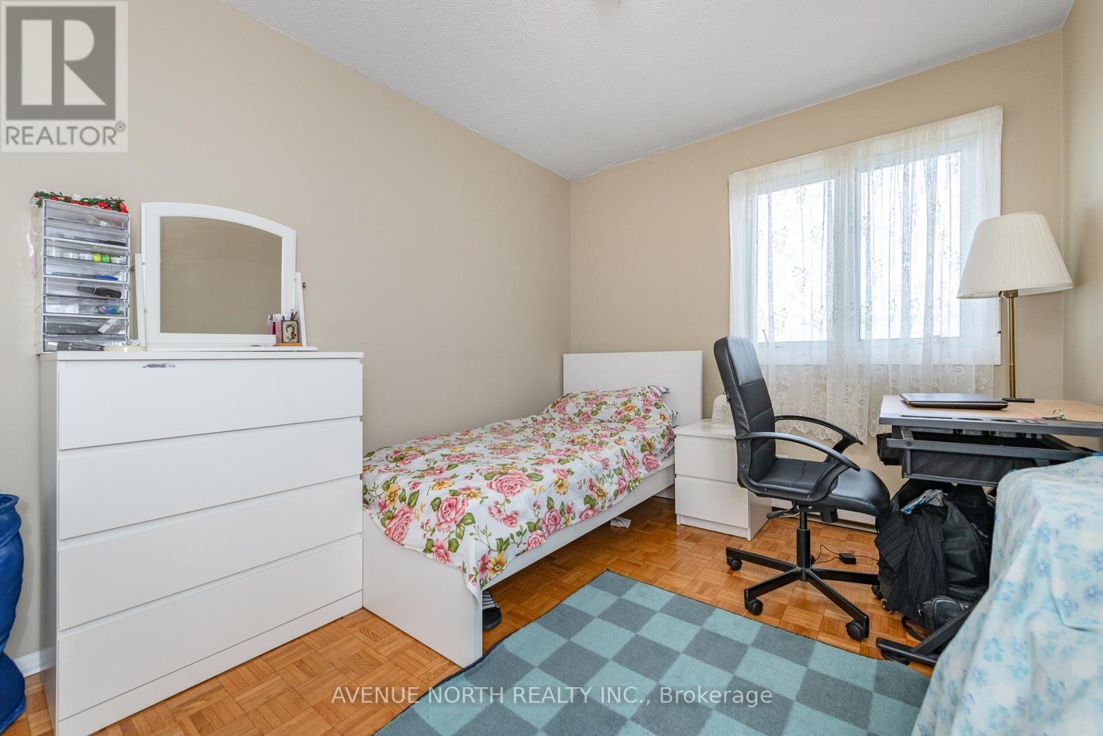 1504 - 158a Mcarthur Avenue, Ottawa, Ontario  K1L 7E7 - Photo 11 - X12157469