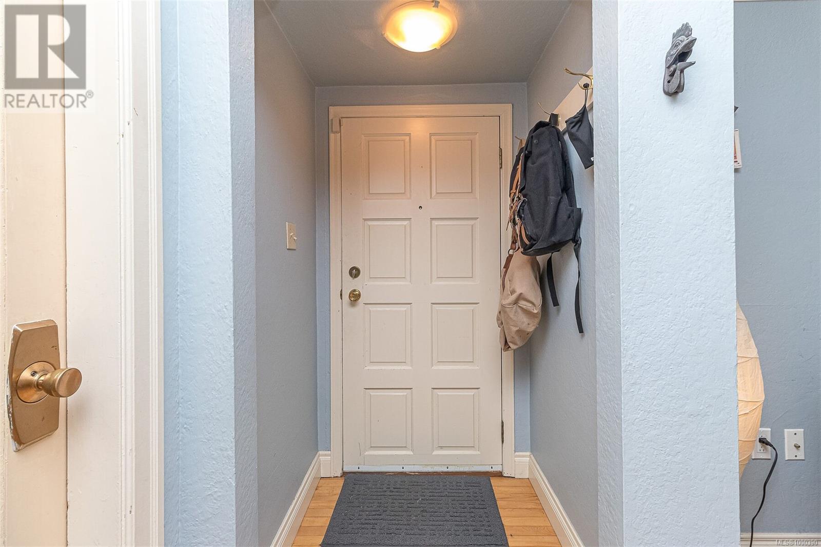 Property at 971 Wilmer St image 4