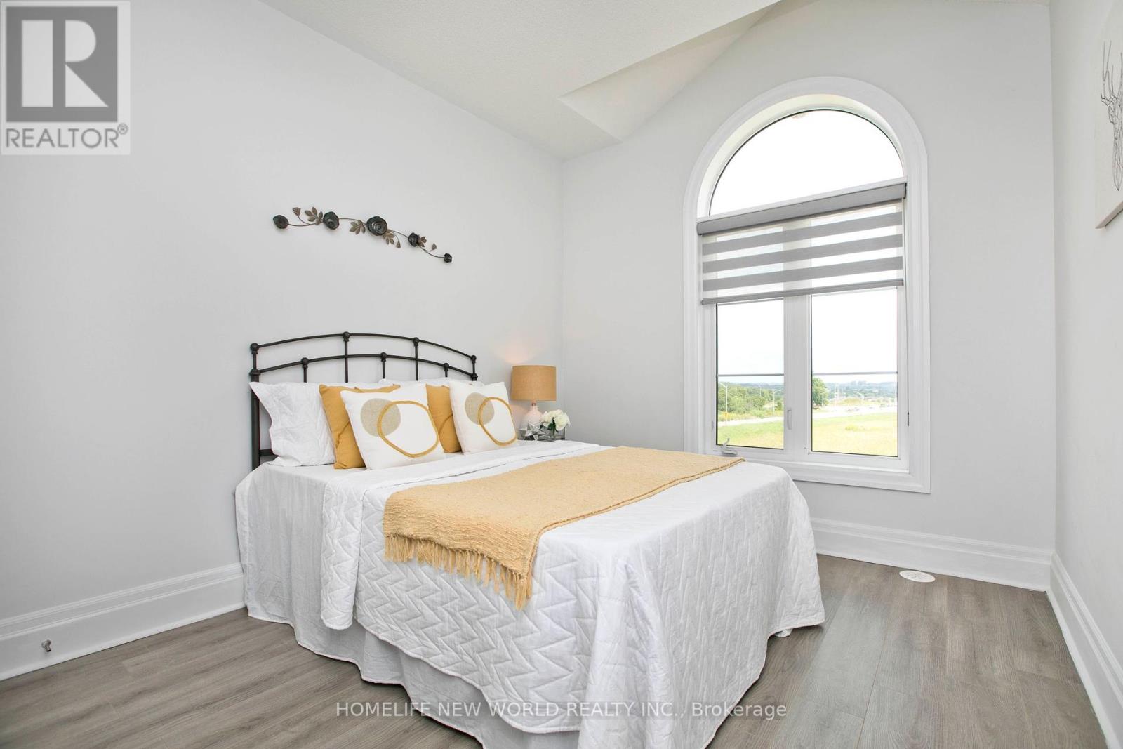 18 Campobello Street, Vaughan (Patterson), Ontario  L6A 5B3 - Photo 21 - N12157463