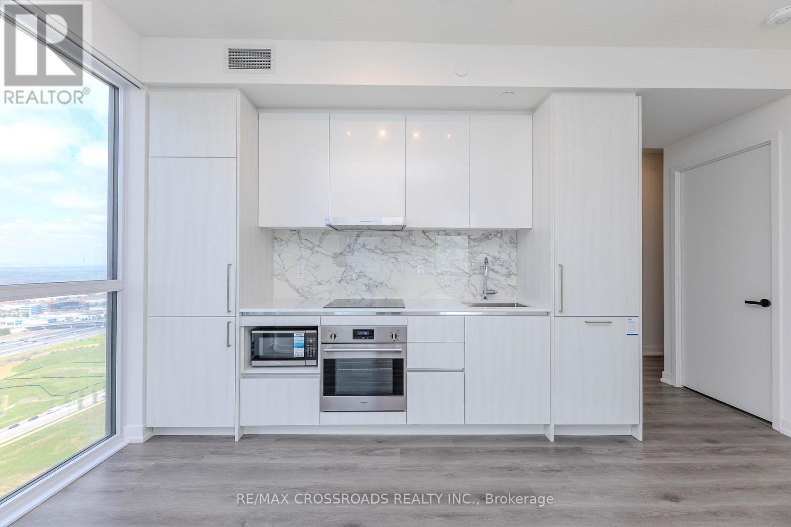 3806 - 225 Commerce Street, Vaughan, Ontario  L4K 0R1 - Photo 13 - N12157467