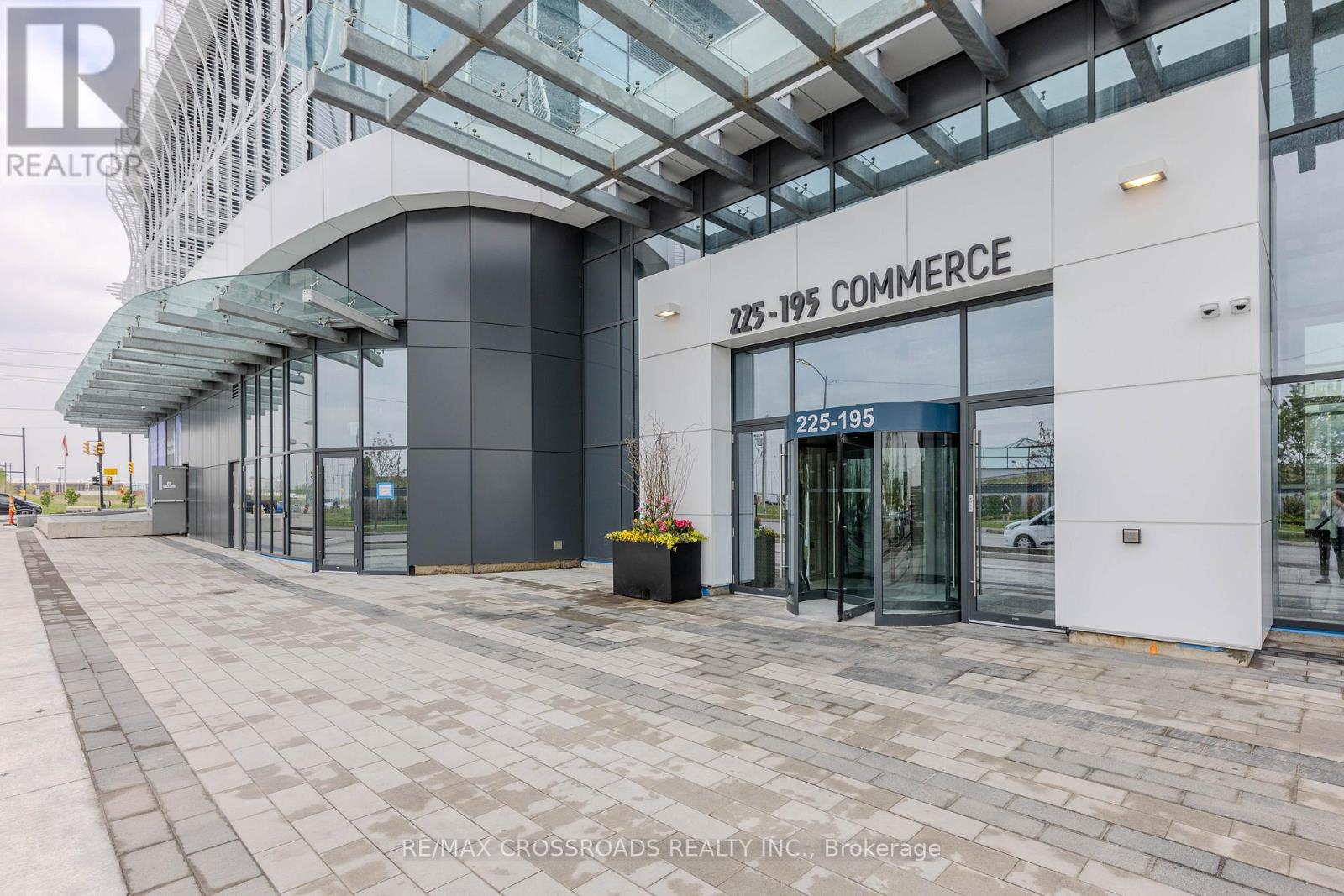 3806 - 225 Commerce Street, Vaughan, Ontario  L4K 0R1 - Photo 2 - N12157467