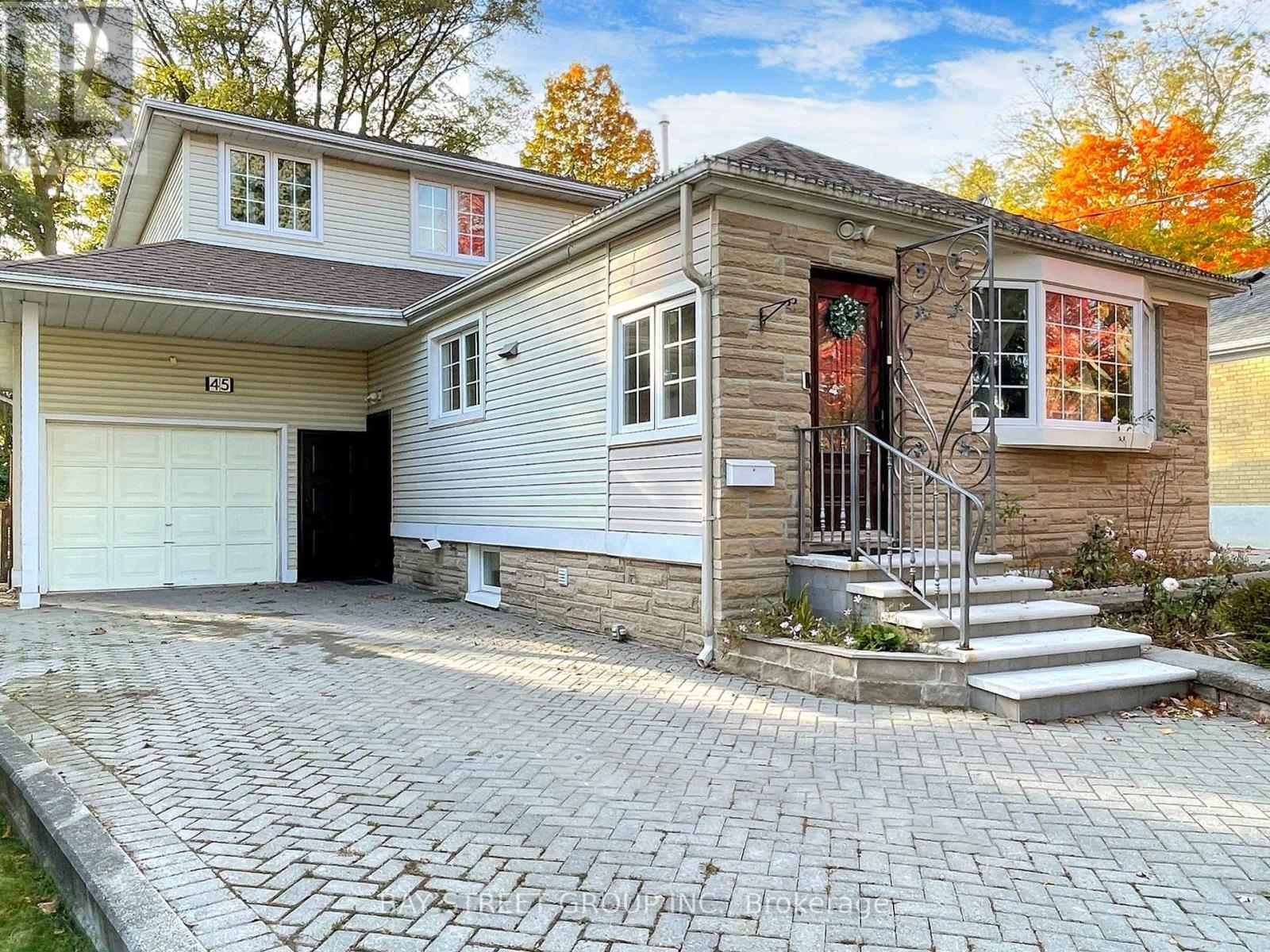 45 ENFIELD AVENUE, toronto (alderwood), Ontario