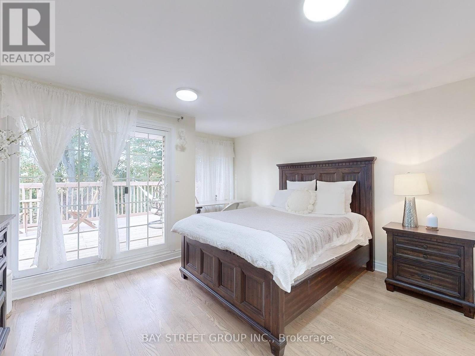 45 Enfield Avenue, Toronto, Ontario  M8W 1T6 - Photo 11 - W12157438