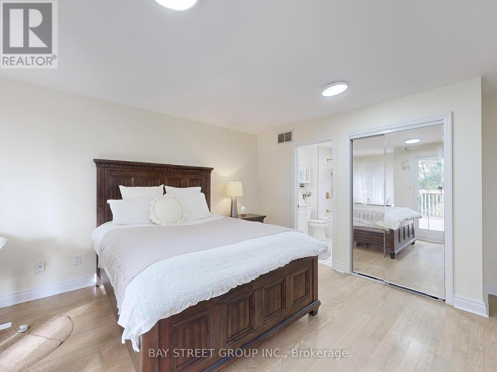 45 Enfield Avenue, Toronto, Ontario  M8W 1T6 - Photo 13 - W12157438