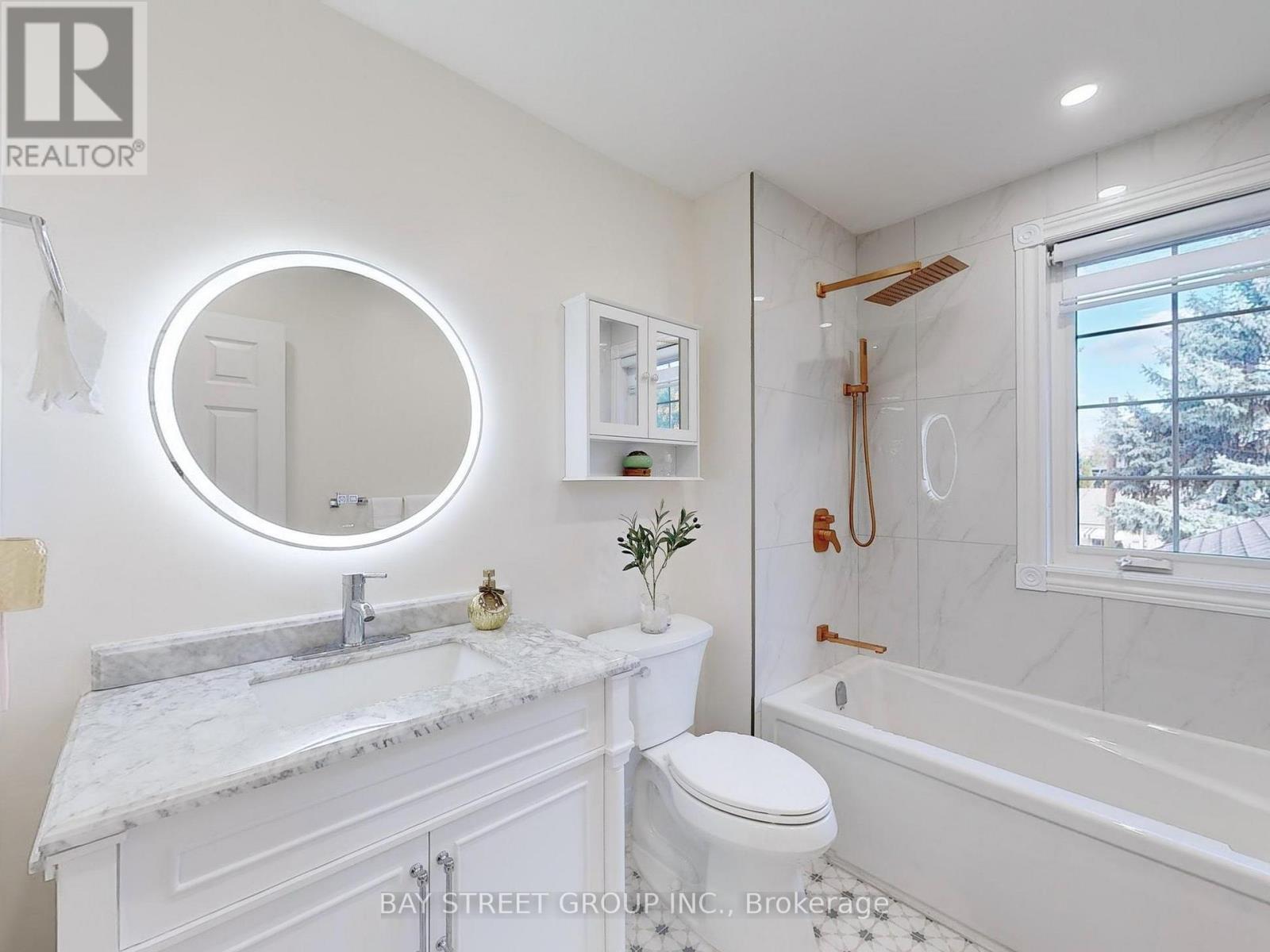45 Enfield Avenue, Toronto, Ontario  M8W 1T6 - Photo 14 - W12157438