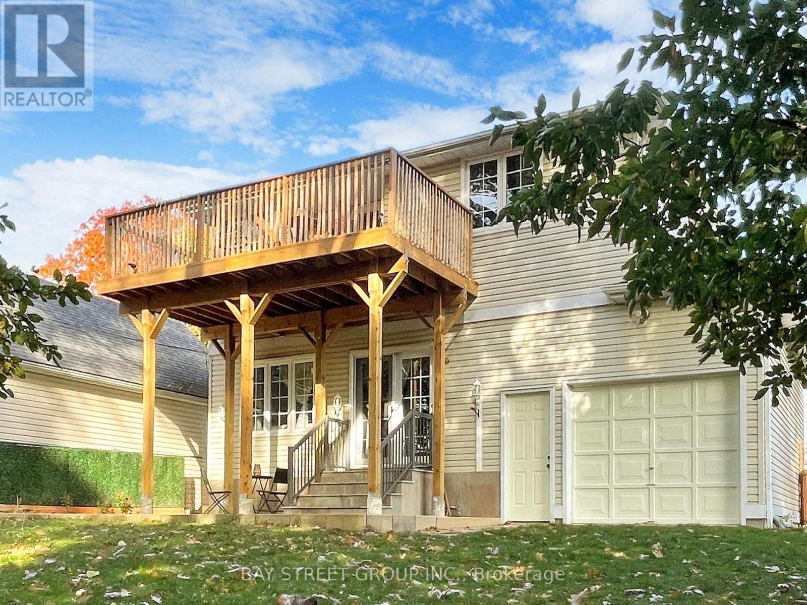 45 Enfield Avenue, Toronto, Ontario  M8W 1T6 - Photo 25 - W12157438