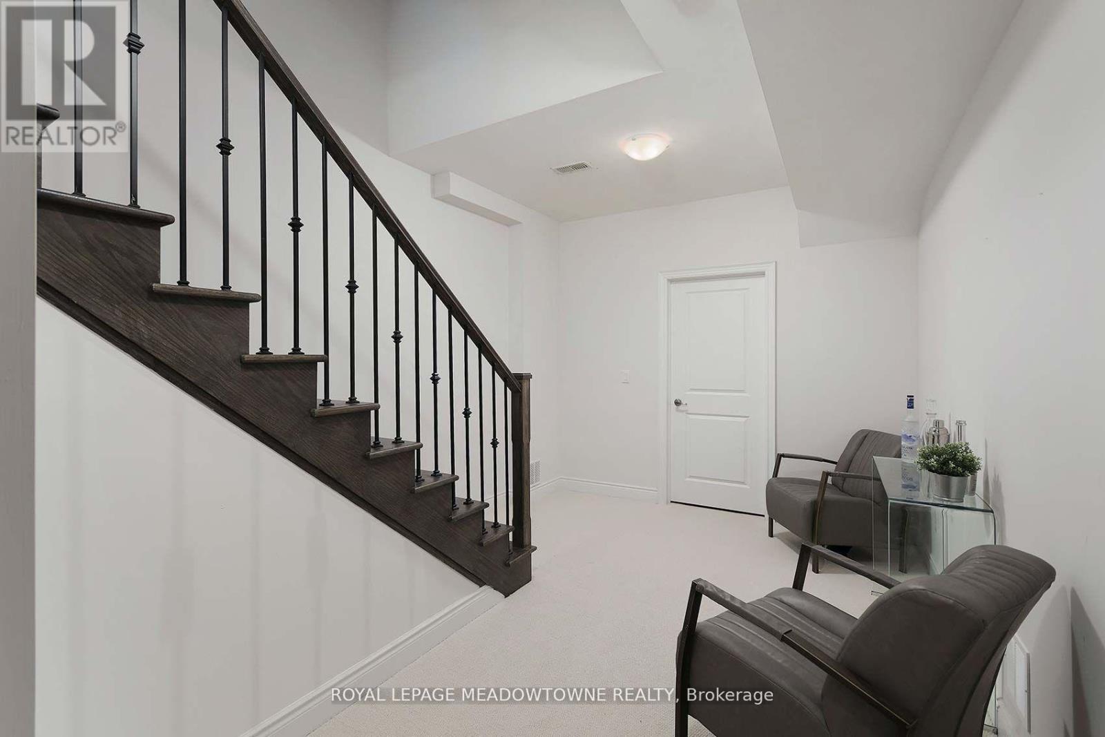 3173 Millicent Avenue, Oakville, Ontario  L6H 0V2 - Photo 37 - W12157441