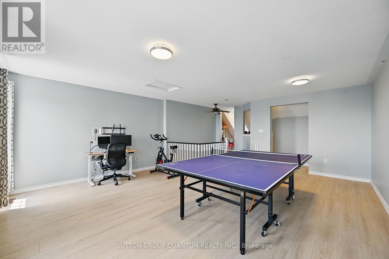 180 Glenashton Drive, Oakville, Ontario  L6H 6H6 - Photo 24 - W12157471