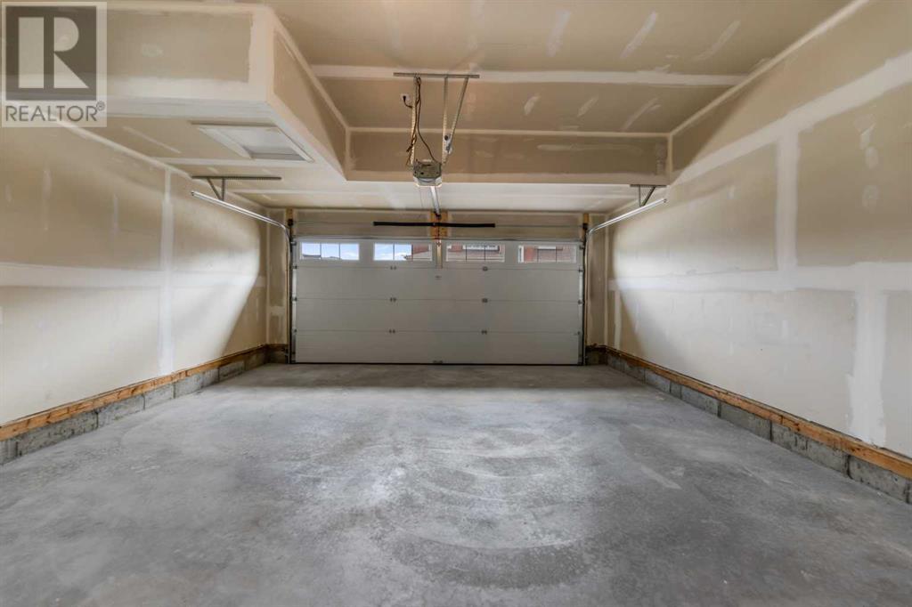 2099 Flower Road, Airdrie, Alberta  T4B 5M3 - Photo 8 - A2222329