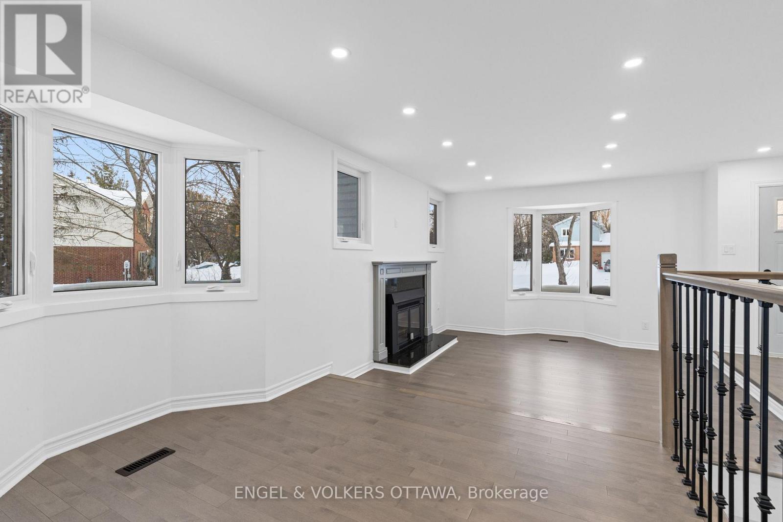 1375 Trebla Way, Ottawa, Ontario  K4P 1E4 - Photo 11 - X12157482