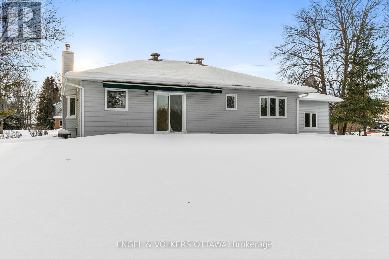 1375 Trebla Way, Ottawa, Ontario  K4P 1E4 - Photo 33 - X12157482