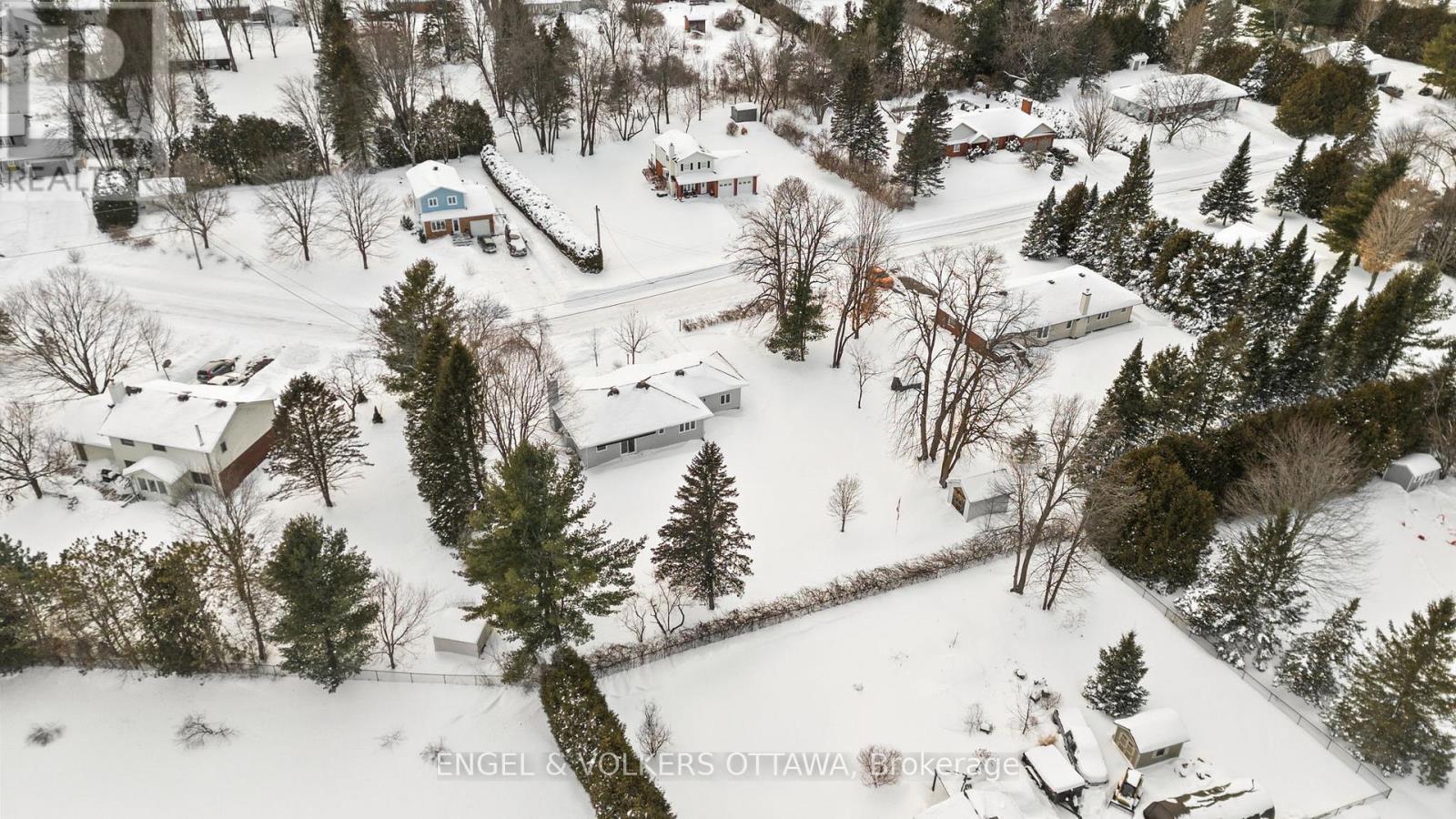 1375 Trebla Way, Ottawa, Ontario  K4P 1E4 - Photo 41 - X12157482