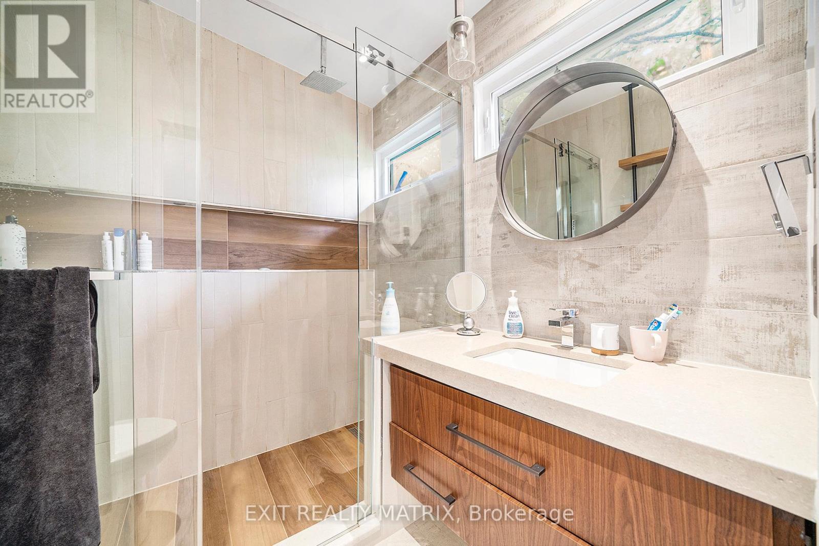 11 Kindle Court, Ottawa, Ontario  K1J 6E1 - Photo 13 - X12157493