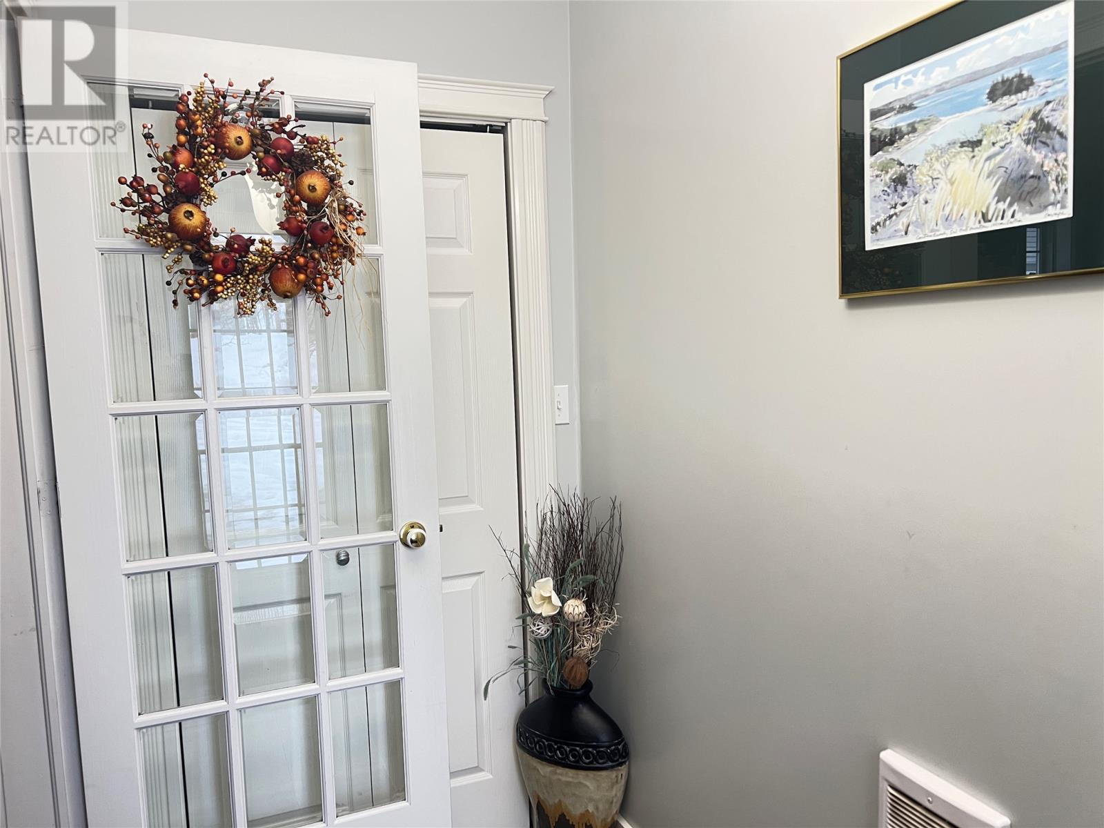 Property at 301A Main Street image 3