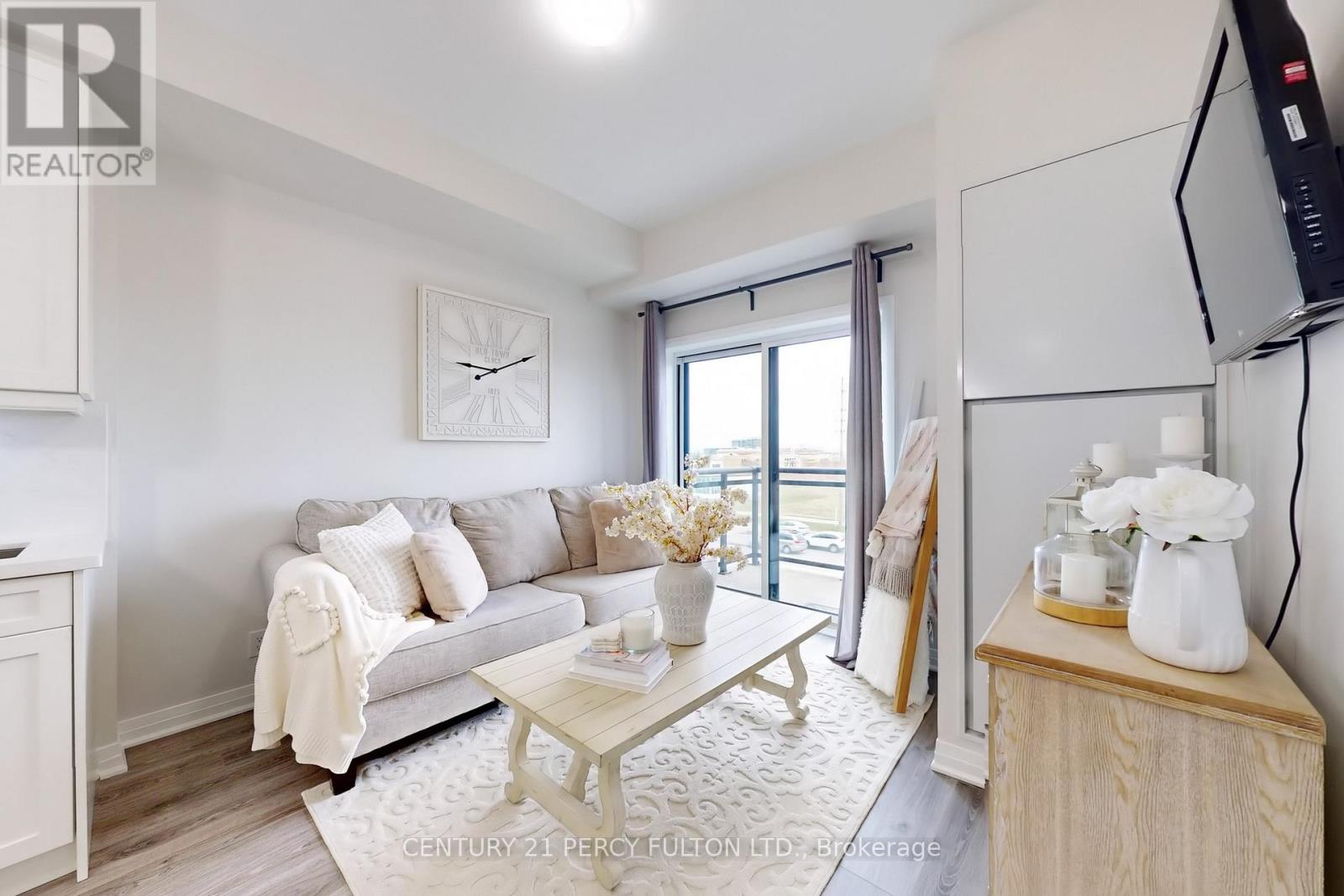 320 - 128 Grovewood Common, Oakville, Ontario  L6H 0X3 - Photo 14 - W12157474