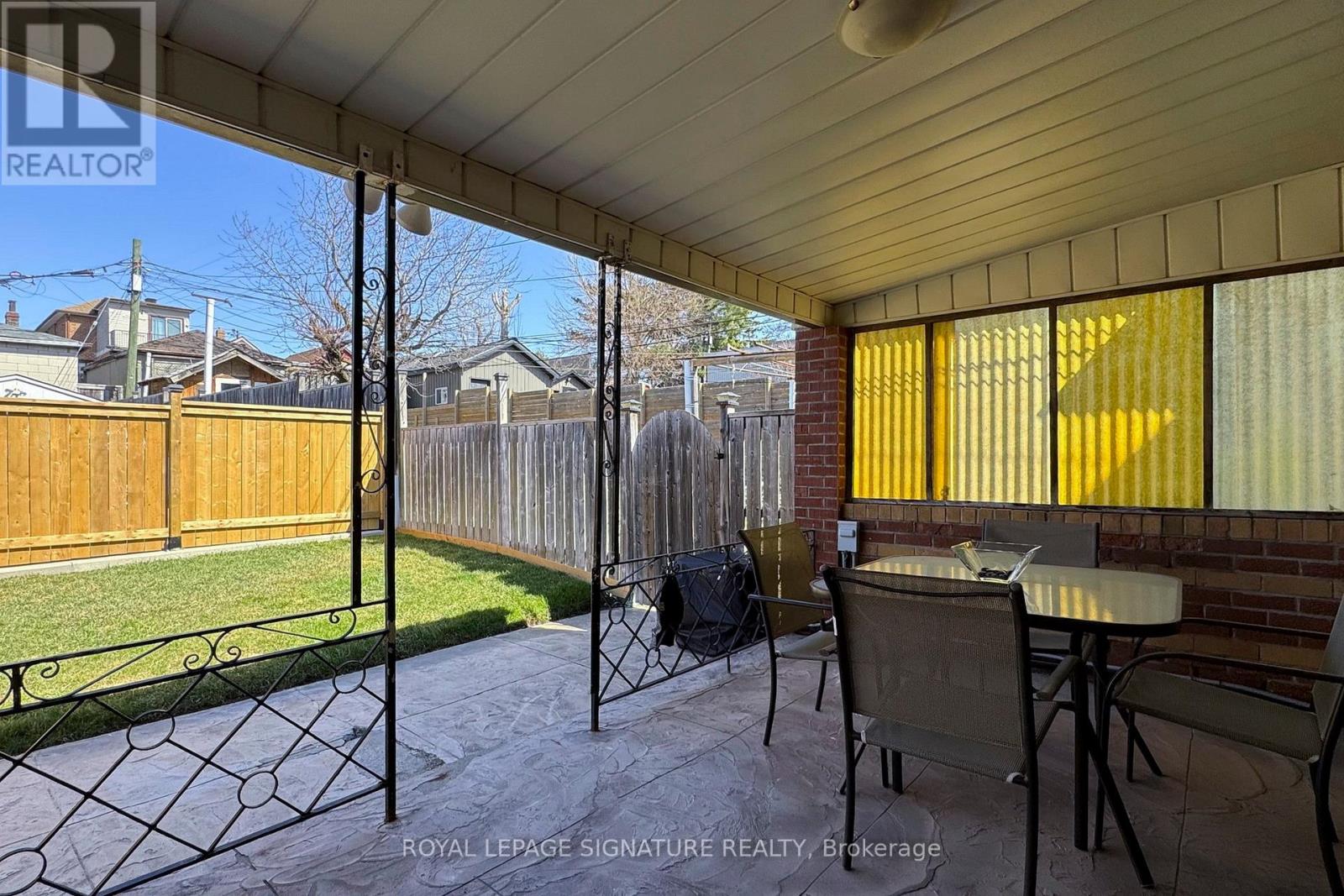 12 Rowntree Avenue, Toronto (Weston-Pellam Park), Ontario  M6N 1R3 - Photo 29 - W12157480