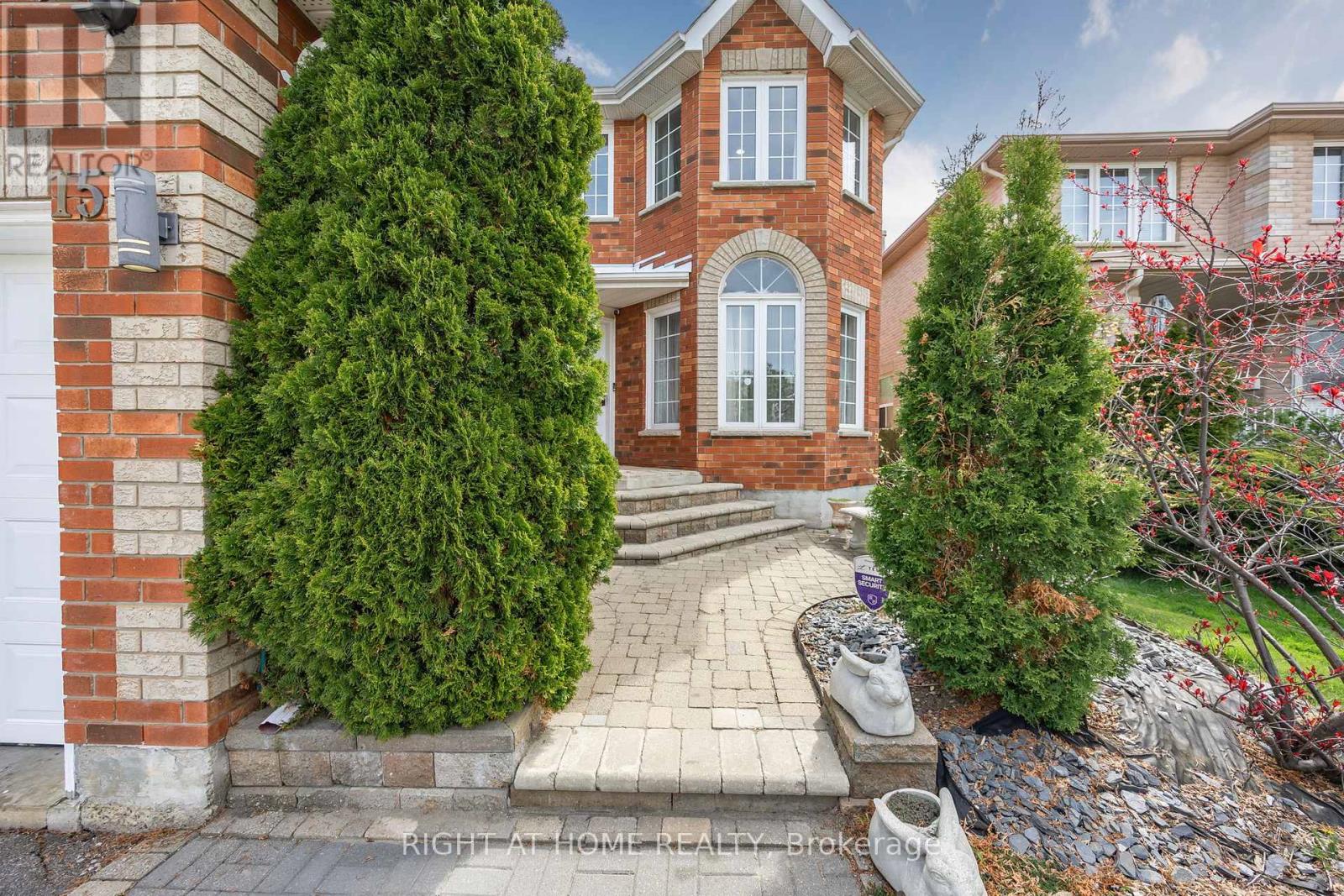 15 Black Willow Drive, Barrie, Ontario  L4N 9M2 - Photo 4 - S12156227