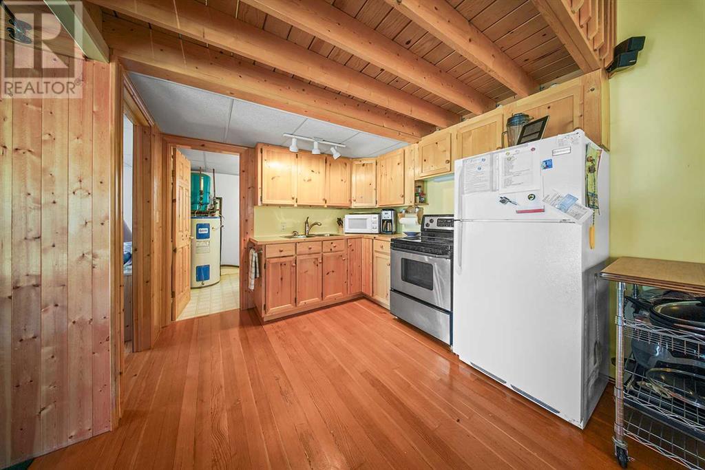 218, 36214 Range Road 250, Rural Red Deer County, Alberta  T0M 1R0 - Photo 7 - A2213108