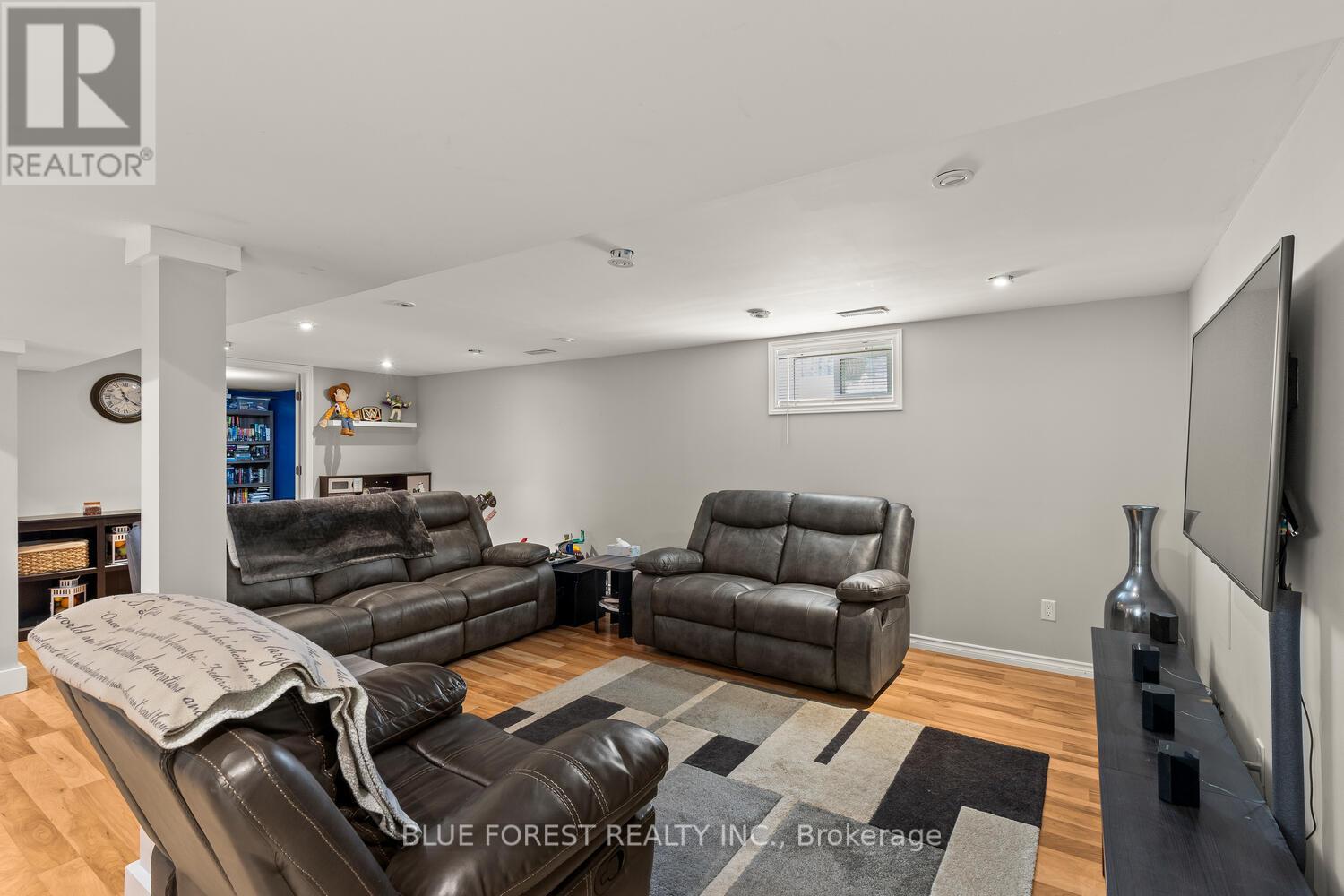 Photo 20 of 35 for 196 Harley Street