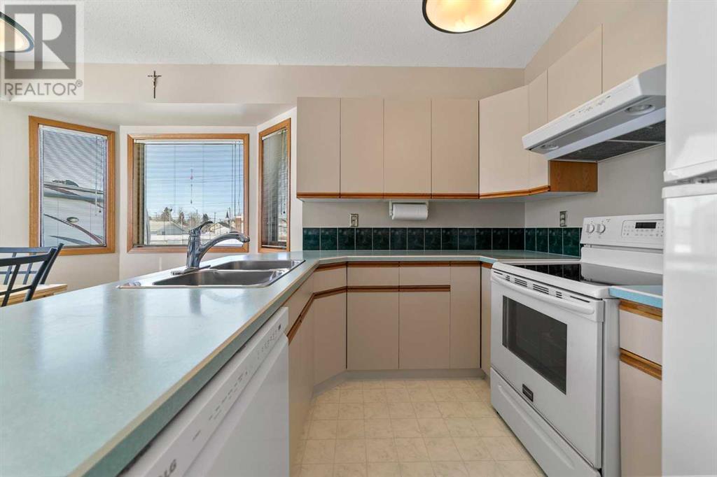 211 Niblock Street, Bawlf, Alberta  T0B 0J0 - Photo 6 - A2199949