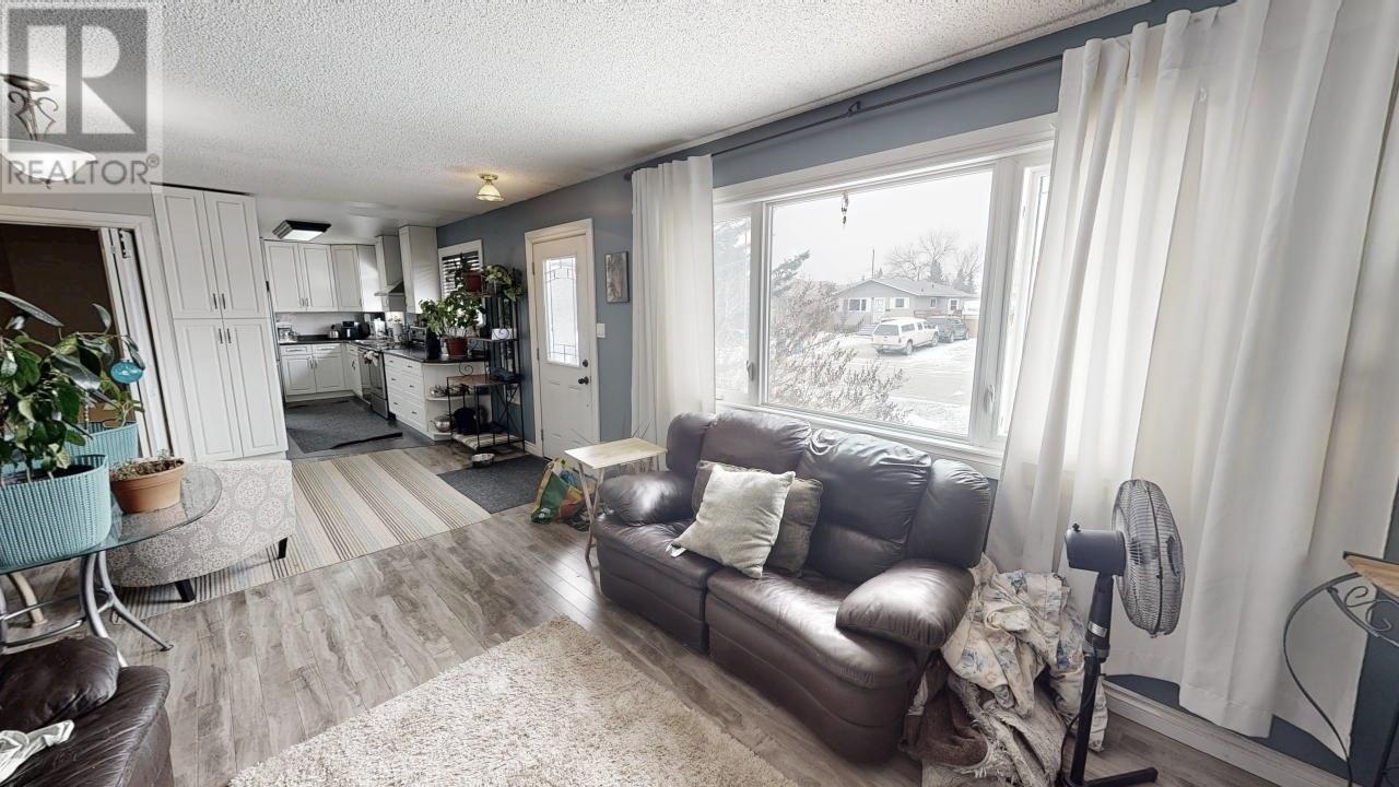 8919 91 Street, Fort St. John, British Columbia  V1J 4T4 - Photo 6 - R2989385