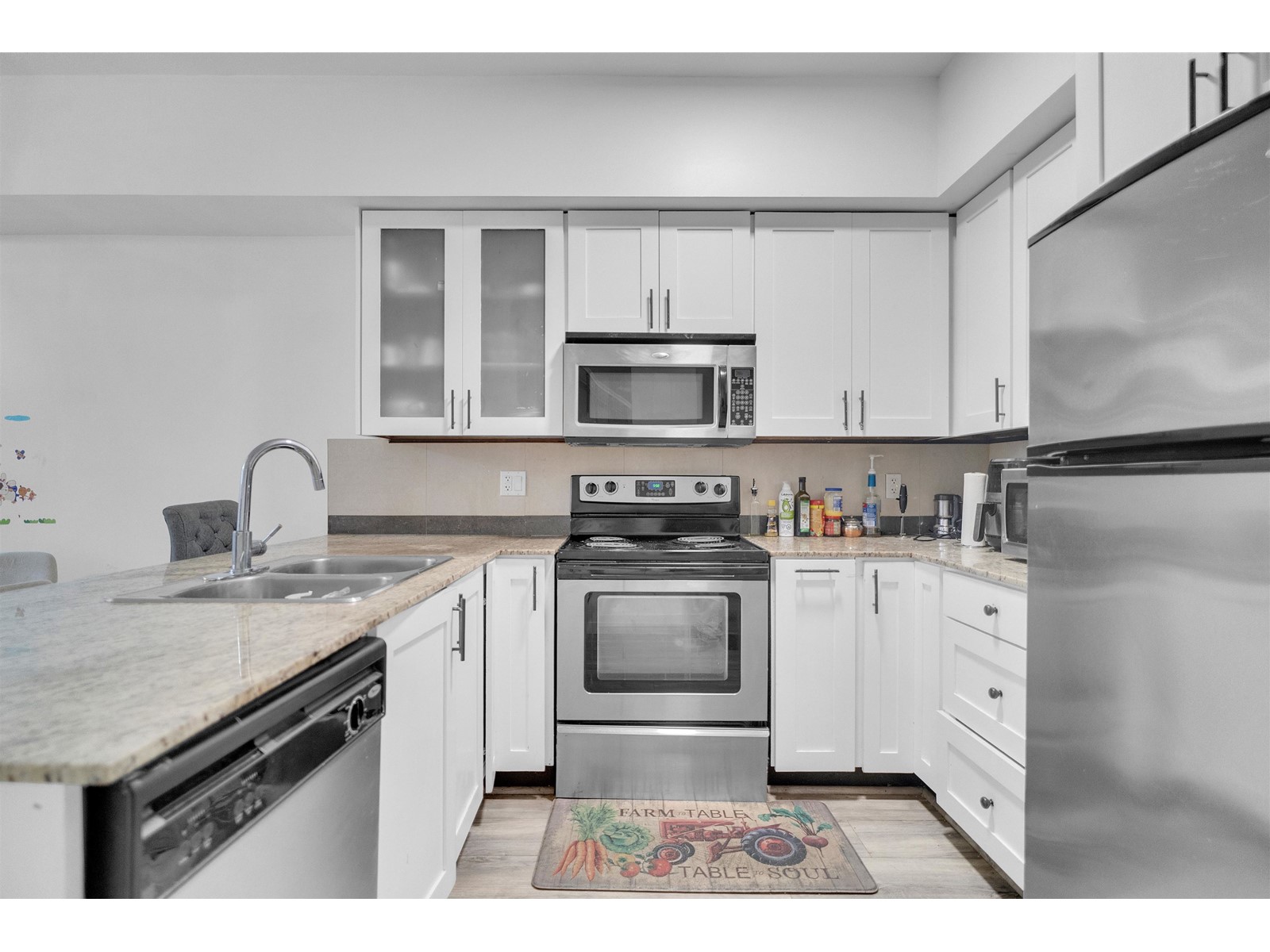 210 13958 108 Avenue, Surrey, British Columbia  V3T 0B4 - Photo 4 - R3001931