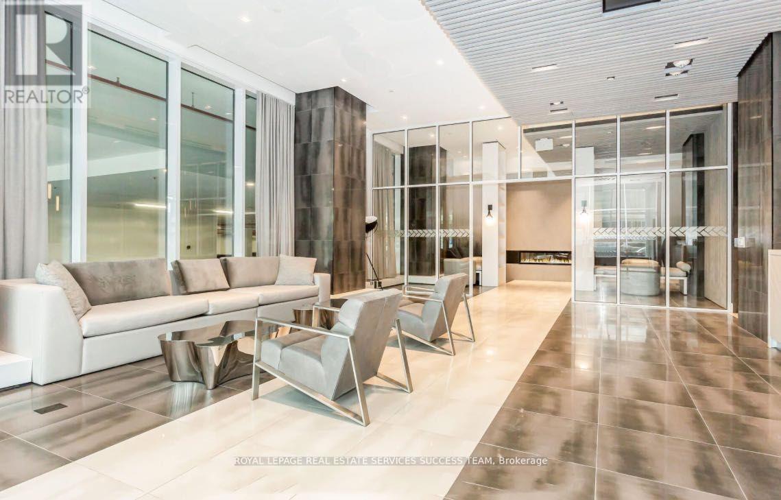 1704 - 2481 Taunton Road, Oakville, Ontario  L6H 3R7 - Photo 18 - W12157513
