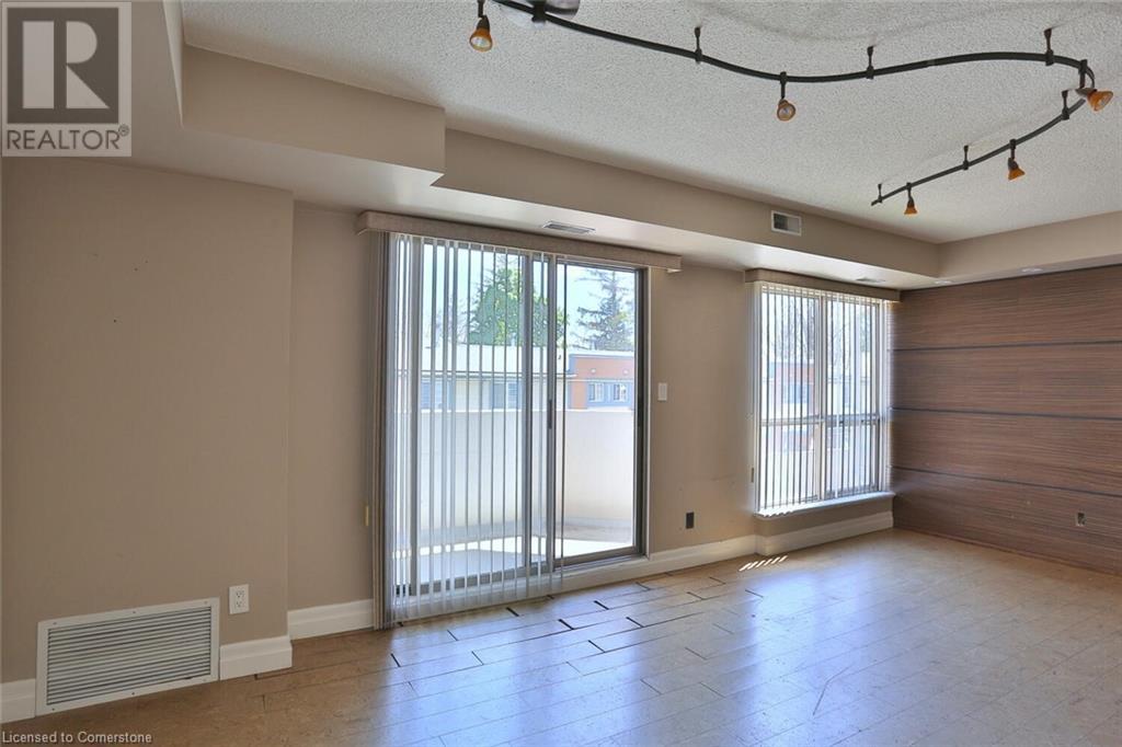 3267 King Street E Unit# 205, Kitchener, Ontario N2A 4A4 - Photo 10 - 40728947