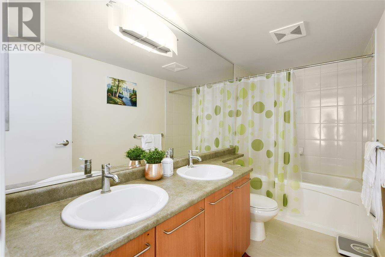 Listing Picture 12 of 16 : 207 8060 JONES ROAD, Richmond / 烈治文 - 魯藝地產 Yvonne Lu Group - MLS Medallion Club Member