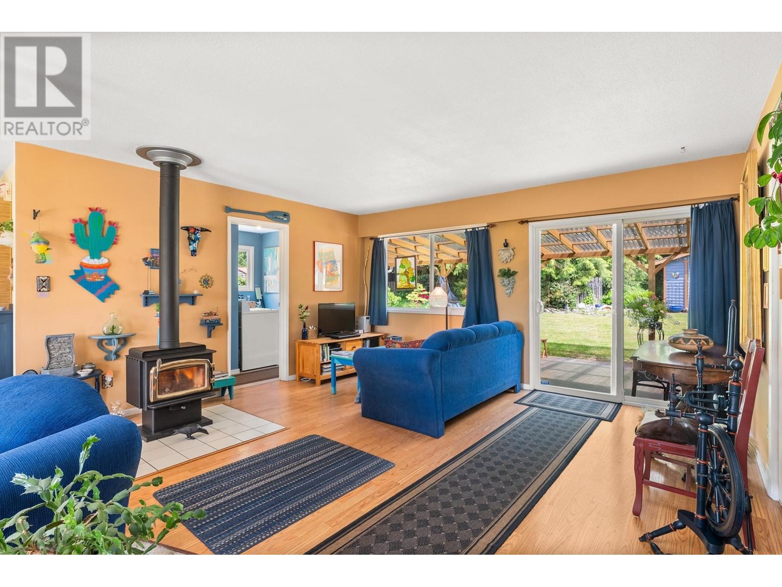5288 Snodgrass Road, Sechelt, British Columbia  V7Z 0C1 - Photo 19 - R3004109