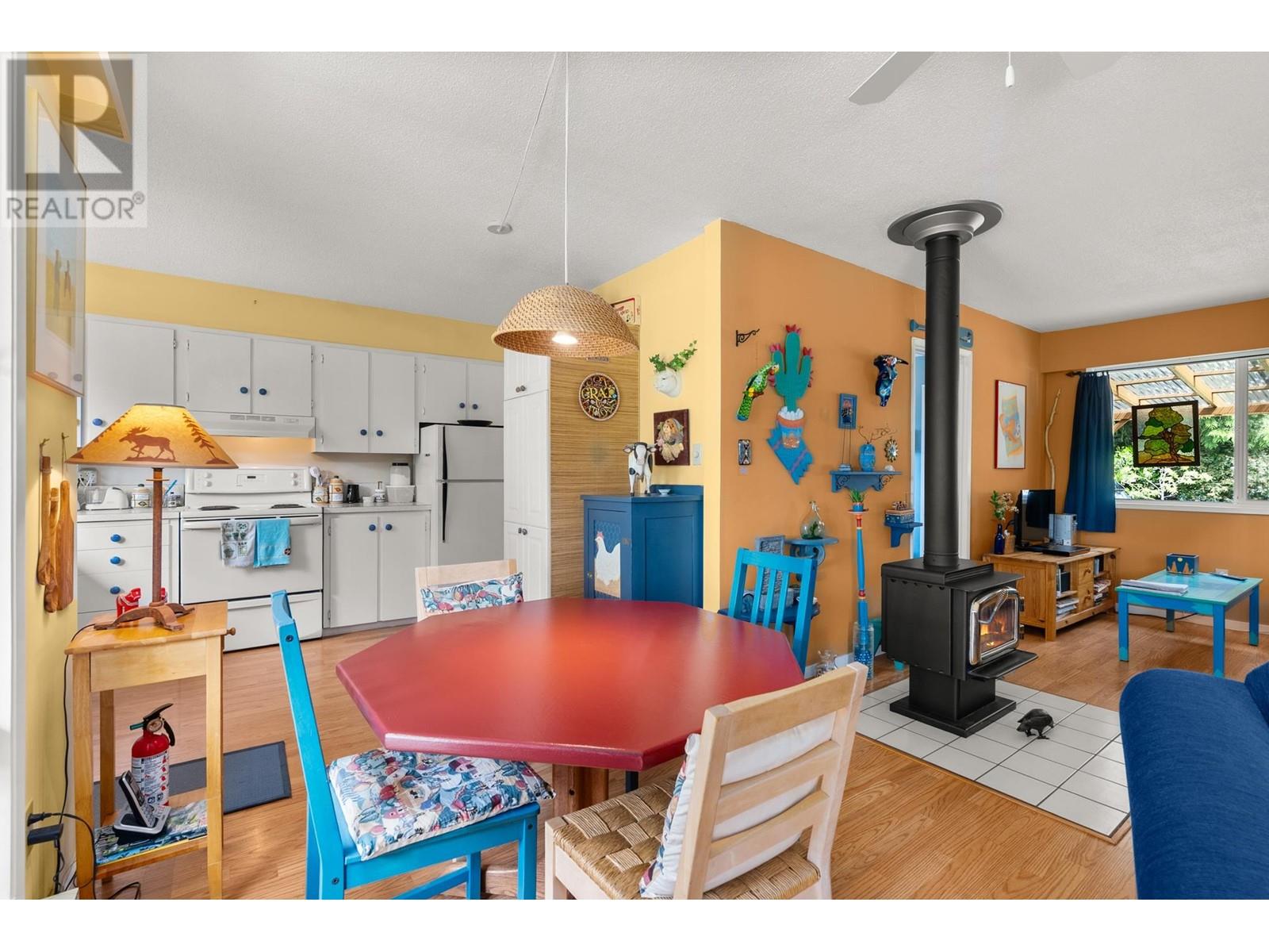 5288 Snodgrass Road, Sechelt, British Columbia  V7Z 0C1 - Photo 24 - R3004109