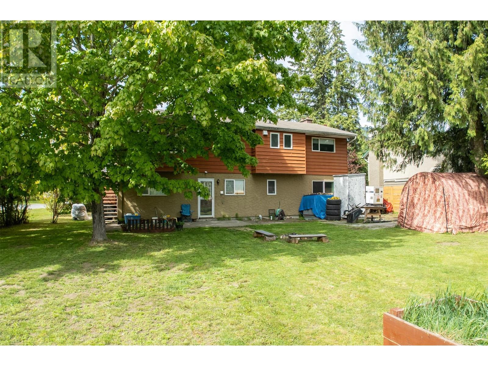 Property at 1329 Pratico Road image 2