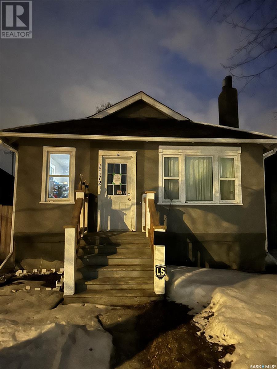 Property at 1172 Athol STREET image 1
