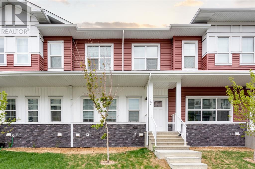 134 Merganser Drive W, chestermere, Alberta