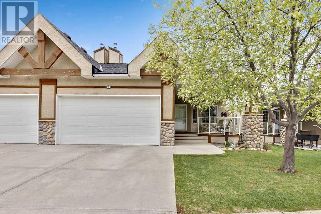 40 Rowland Lane, okotoks, Alberta