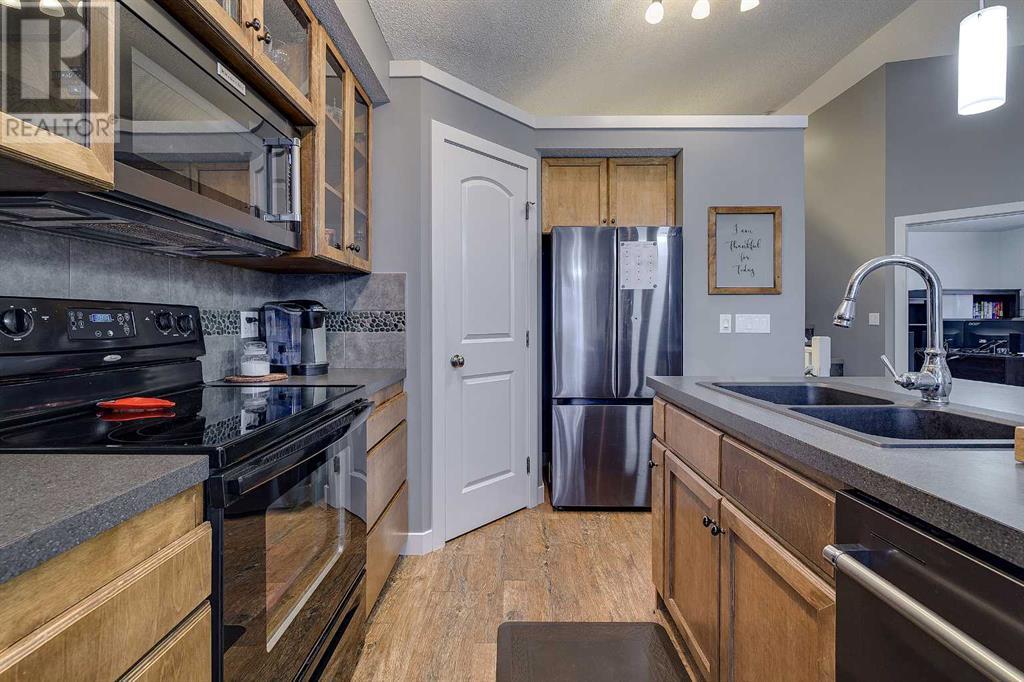 143 Vanson Close, Red Deer, Alberta  T4R 0G8 - Photo 8 - A2220692