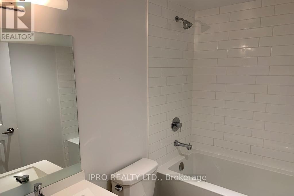 Ph 01 - 55 Speers Road, Oakville, Ontario  L6K 0H9 - Photo 8 - W12107002